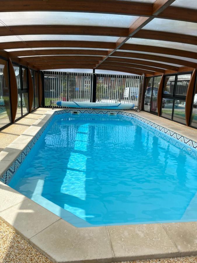 Ferienwohnung Gite Avec Piscine Lestrem Exterior foto