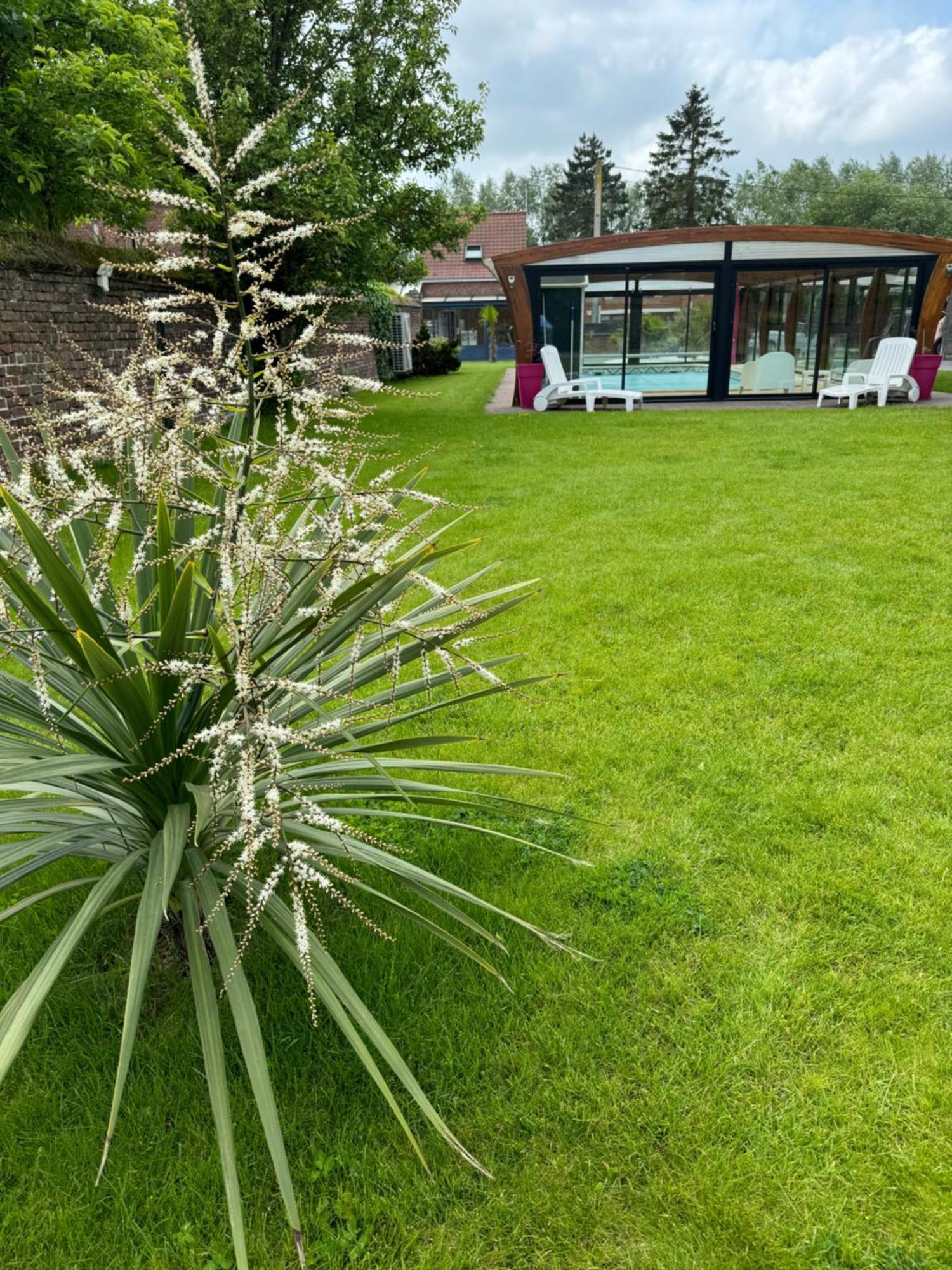 Ferienwohnung Gite Avec Piscine Lestrem Exterior foto